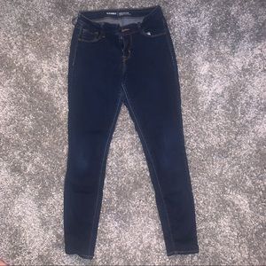 Old navy rockstar jeans 💙
